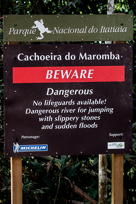 Beware Sign, Parque Nacional do Itatiaia, Brazil