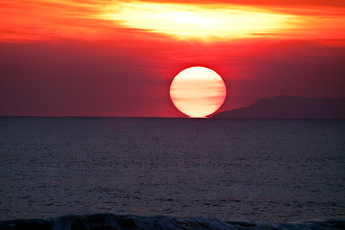 Pacific Sunset, Parrita, Costa Rica by Richard L. Becker