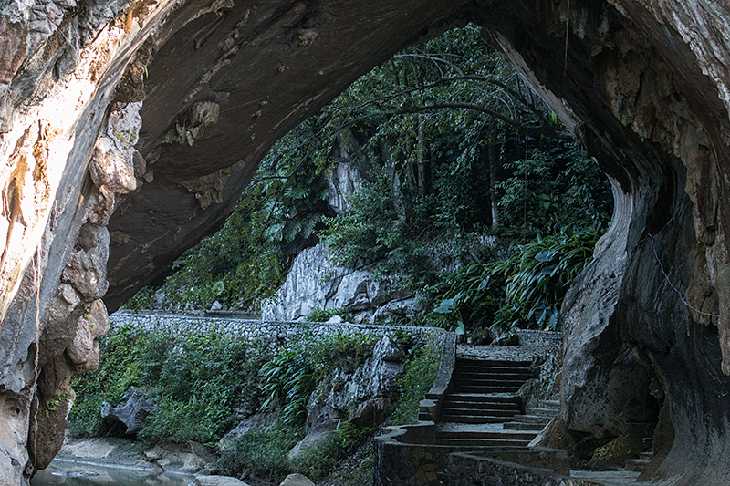 La Cueva de los Portales, La Gira National Park, Cuba